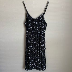 Flower Patterned Tie-Front Dress